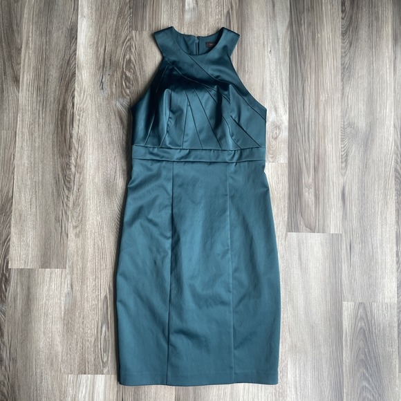 The Limited Dresses & Skirts - The Limited Women's Green Satin Sleeveless Halter Neck Cocktail Dress Size 6